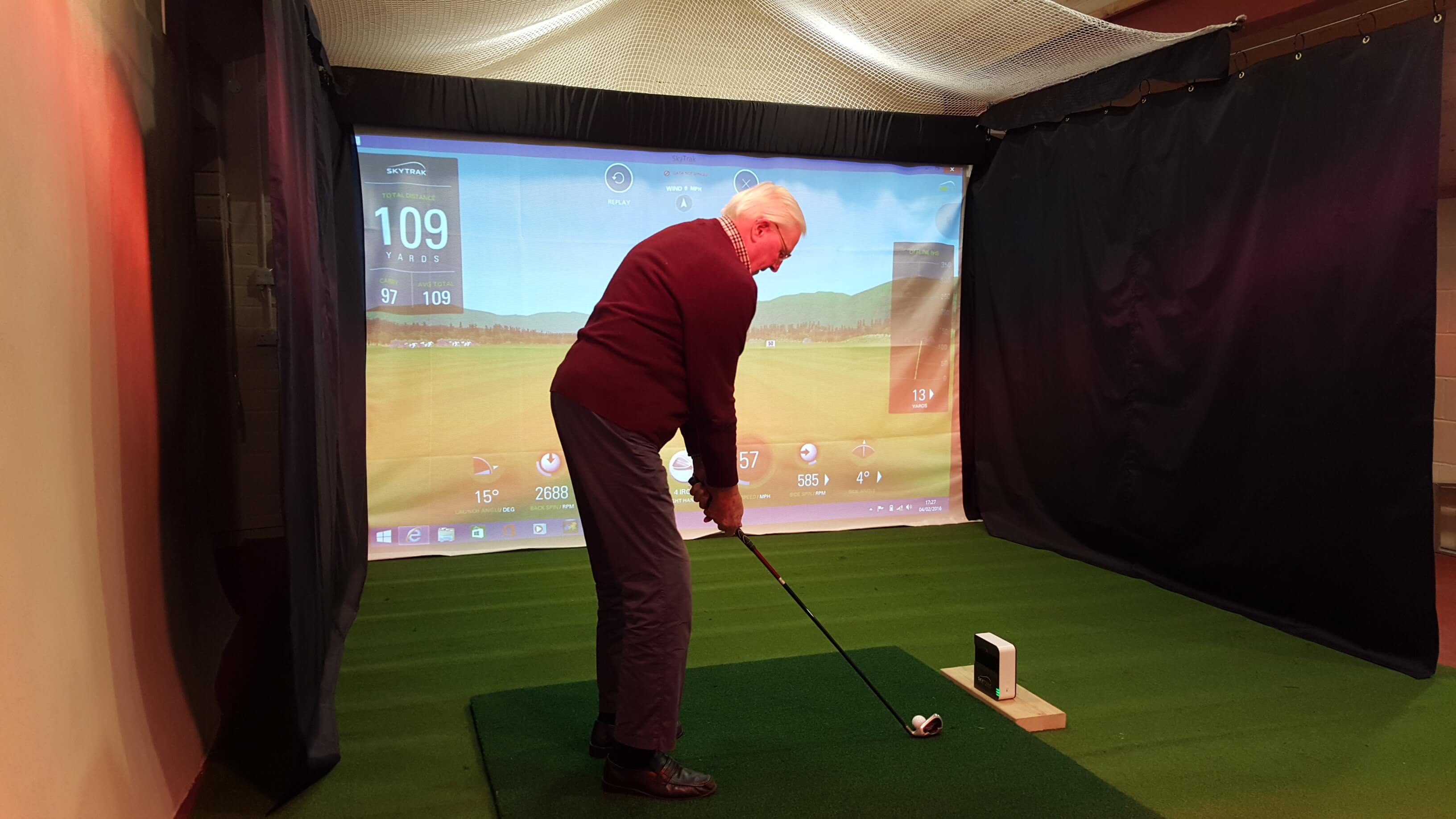 SkyTrak Golf Simulator