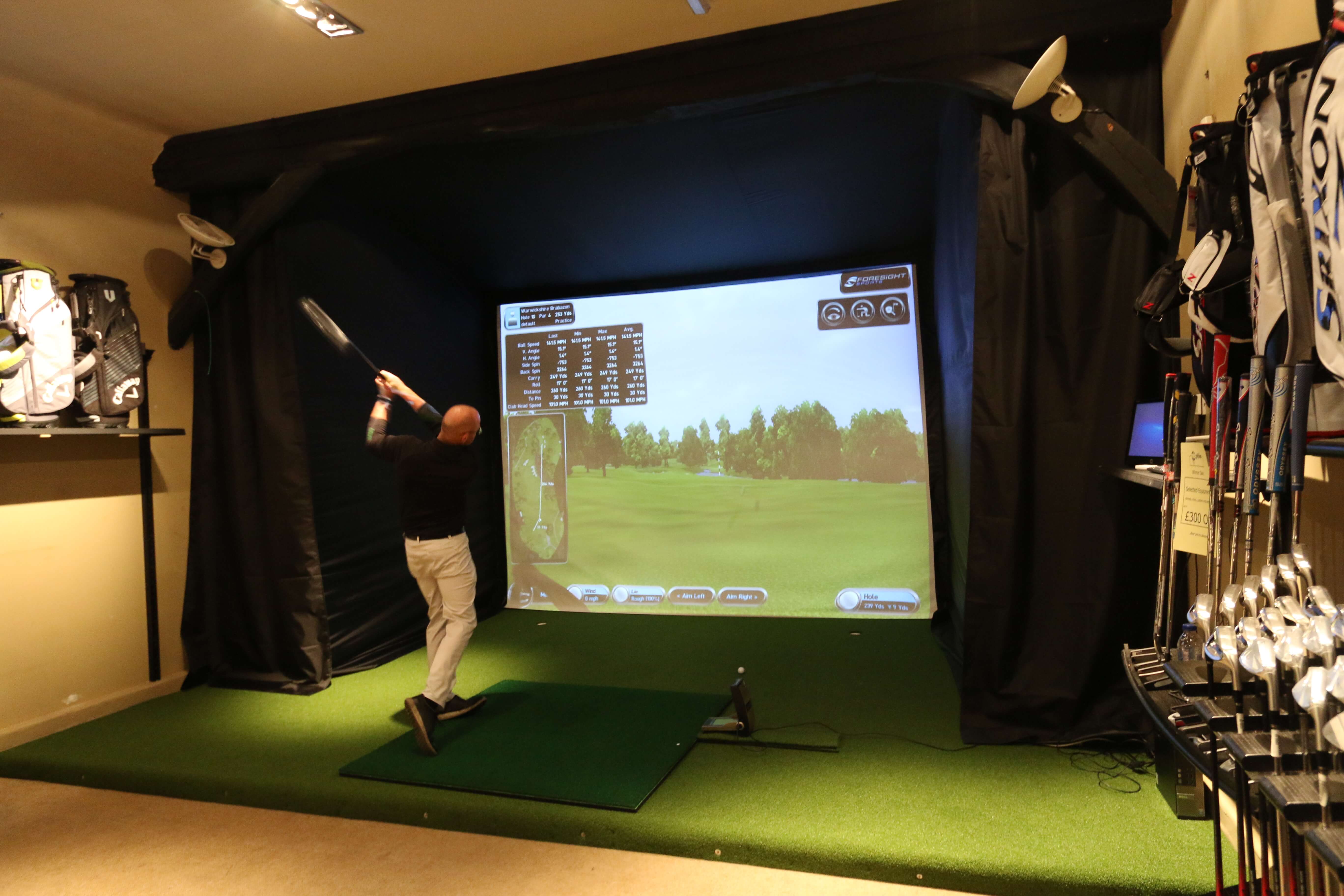 Golf enclosure