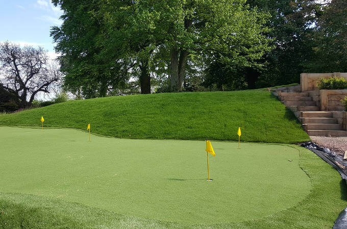 Garden Putting Green